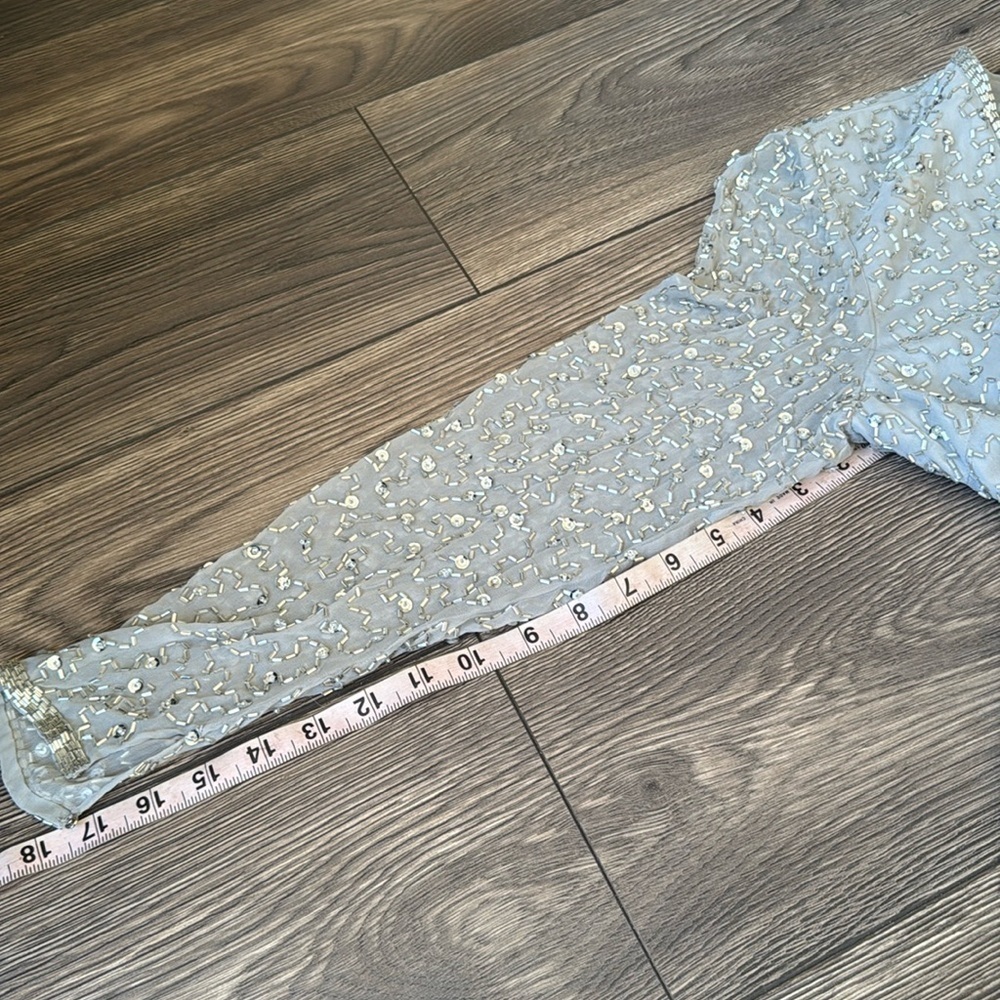 Elegant beaded silk gown size 8 silver / grey long sleeve vintage flawless - Picture 15 of 16